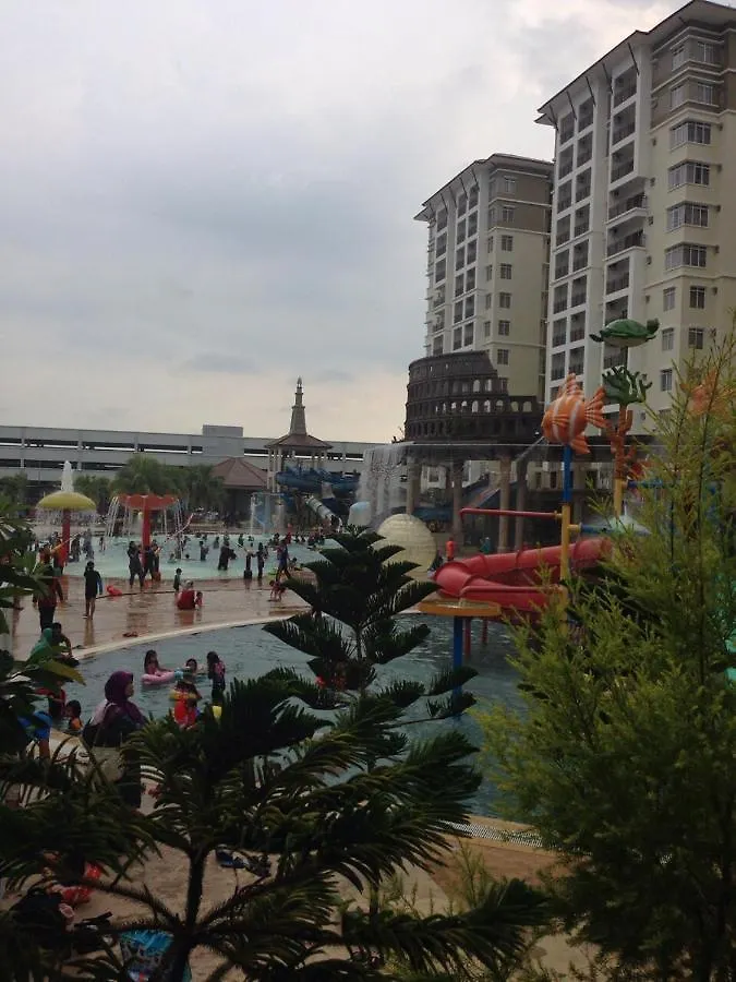 Apartments & Free Access To Waterpark At B Lagoon Melaka